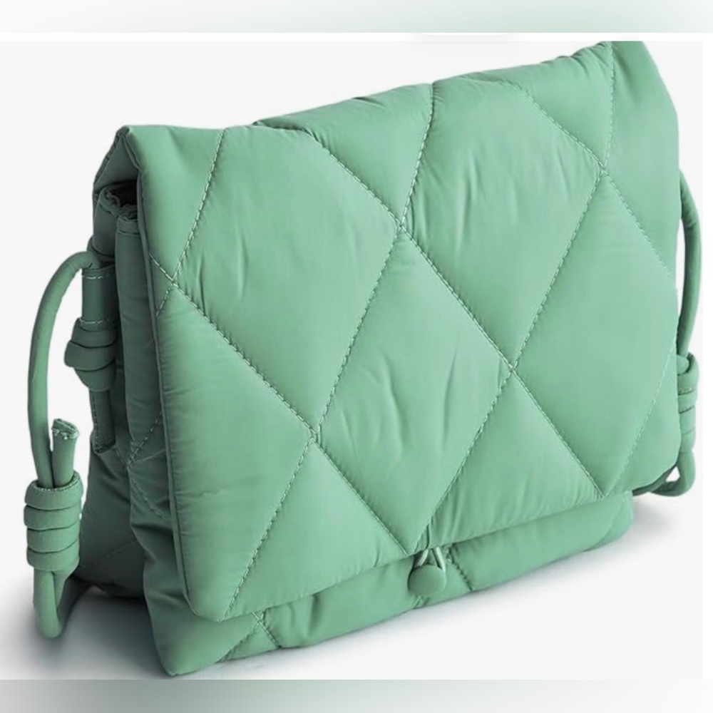 Vera Bradley Featherweight Baird Hipster Crossbody NWT